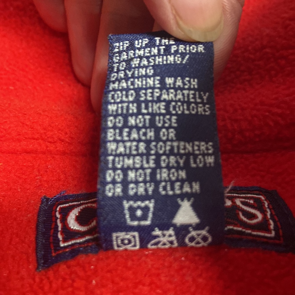 HPโค๏ธ! VTG Champs Sports Red fleece zip up vest. In EUC 90โs. Soft & warm! - Picture 3 of 8